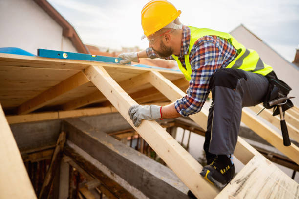 Best Flat Roof Repair Services  in Pardeeville, WI